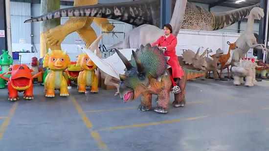 Comment monter votre dragon dinosaure en caoutchouc de silicone artificiel, manège électrique pour centre commercial